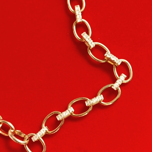 Serafina Timeless STUNNING Gold Cable Chain with CZ between links - Picture 7 of 10